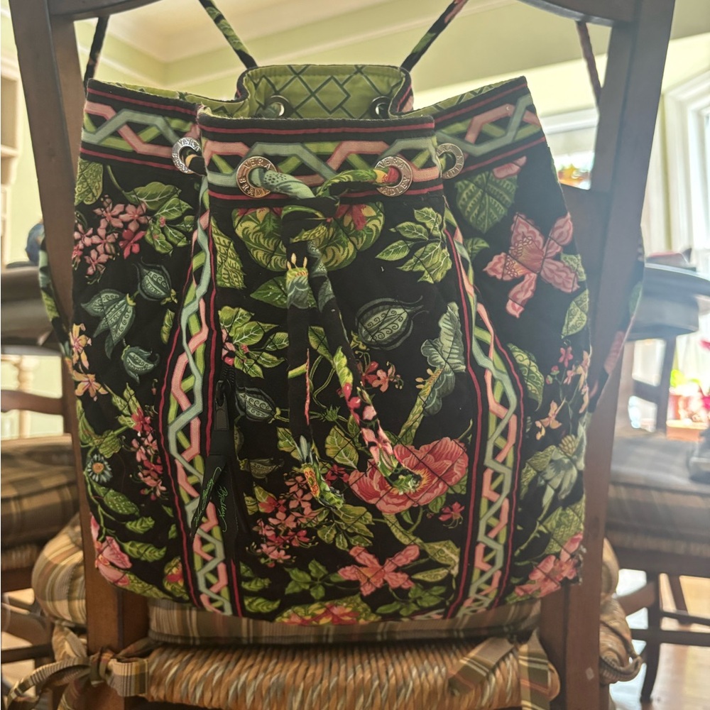 *RETIRED*Vera Bradley Botanica drawstring backpack purse
